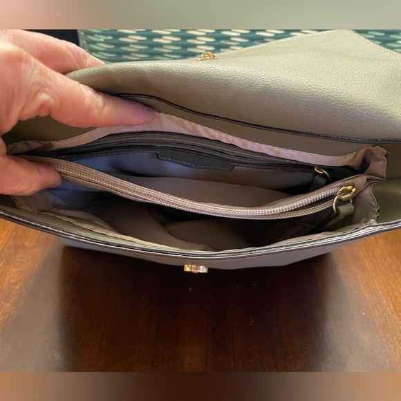 NINE WEST Shoulder Bag - Picture 7 of 9